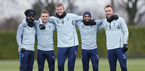 施洛特贝克：吉拉西最近过得确实不容易，但教练一直信任他（施洛特贝克：虽吉拉西近来不顺，主帅对其信任未曾动摇）