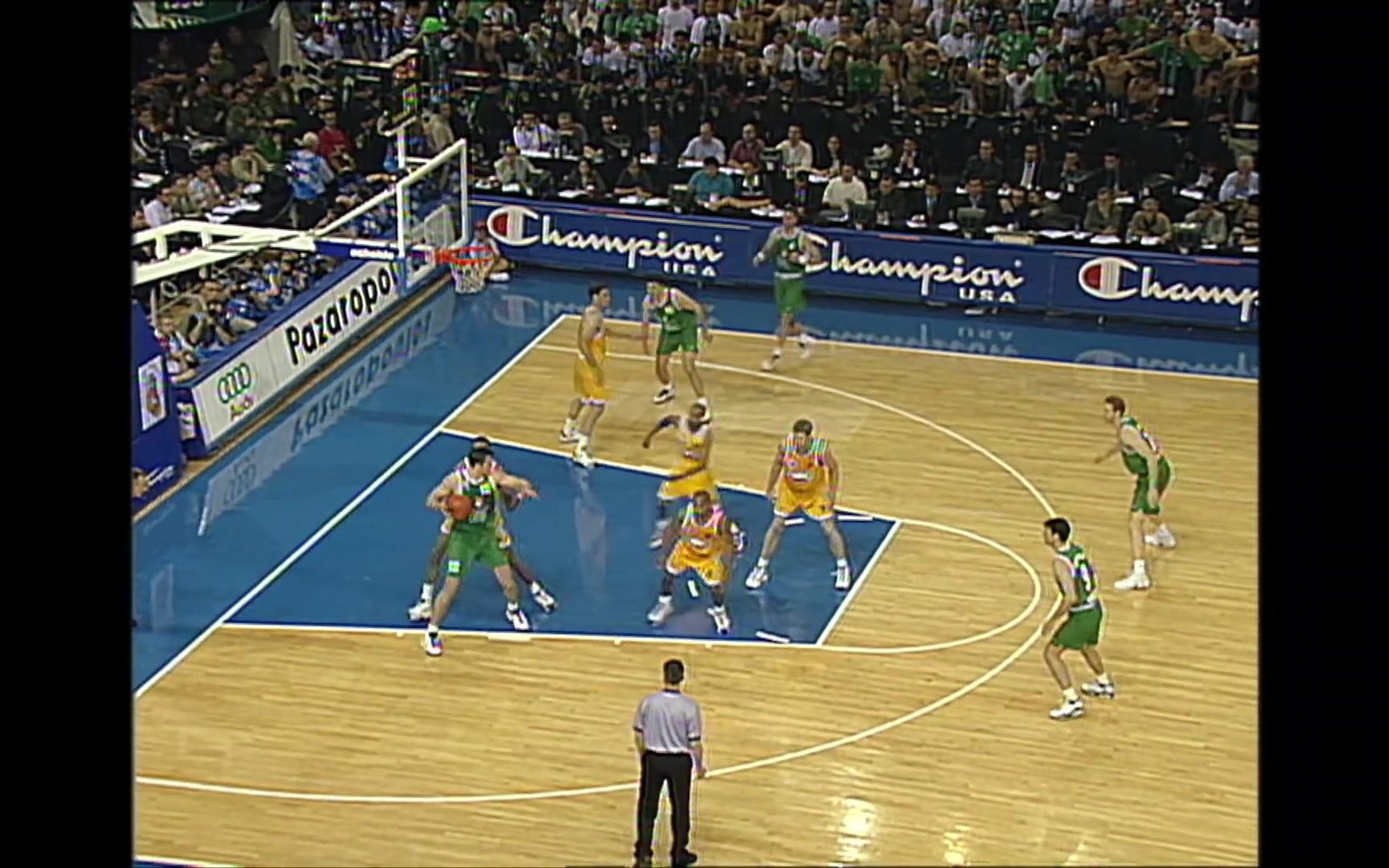 前教练：莱奥小时候的天赋只有C罗能与之相比（昔日教练：莱奥少时天赋唯有C罗可比）